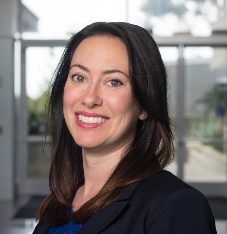 Photo of Professor Stephanie Fraley