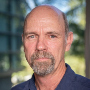 Photo of Professor Andrew McCulloch